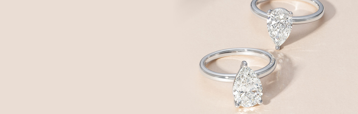 Pear Engagement Rings